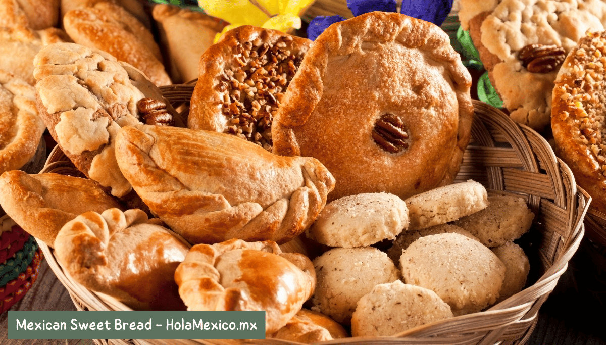 You are currently viewing Mexican Bakery: 12 Must Try Items