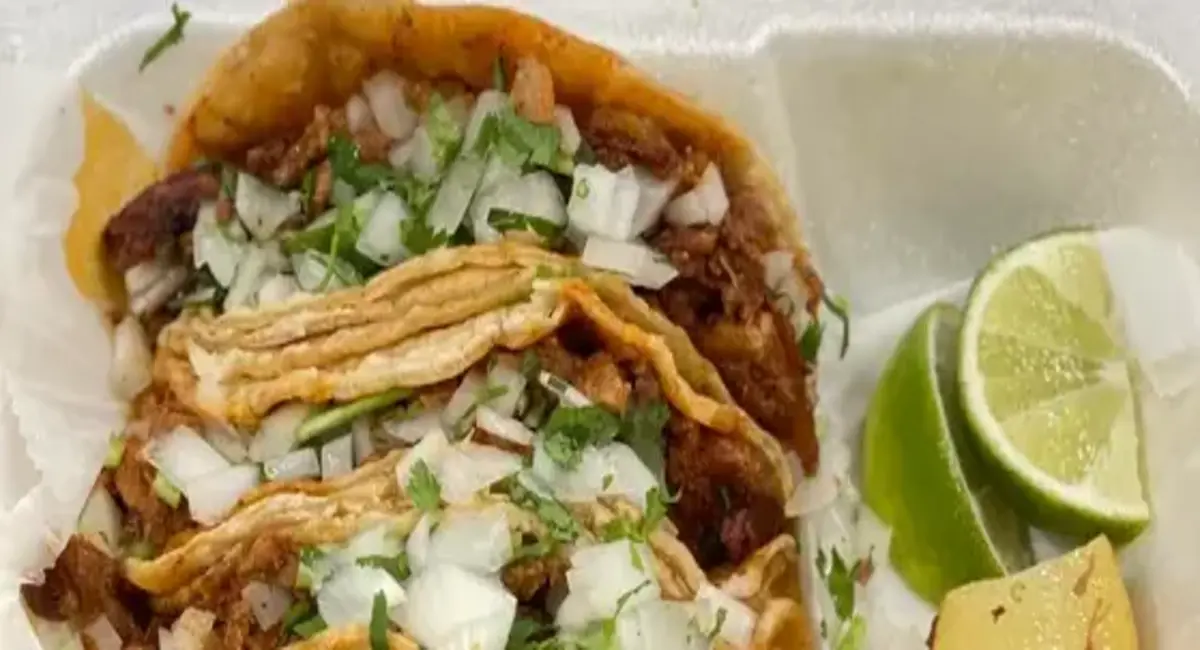 You are currently viewing Tacos de Yucatán (Yucatan Tacos)