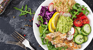 Read more about the article Grilled Chicken Quinoa Bowl