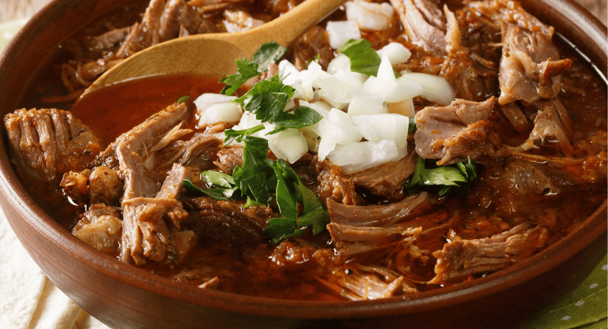 You are currently viewing How to Make Birria de Res